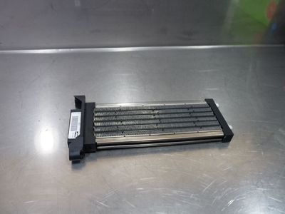 AUDI A4 8EC B7 2.0 TDI Wärmetauscher 8E1819011 / 8E1 819 011 ORIGINAL gebraucht - Zusatzheizung – Produktansicht 2