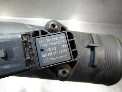 VW Crafter 2E 2.0 TDI Druckrohr mit sensor 2E0145762A + 03K906051 ORIGINAL gebraucht - Ladeluftrohr – Produktansicht 3