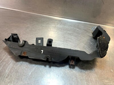 Porsche Panamera 970 Halter Halterung vorne rechts 970.572.414.01 ORIGINAL gebraucht - 97057241401 – Produktansicht 1
