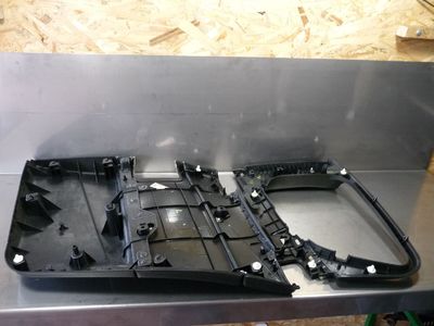 Mazda RX8 Bj.:2006 Türverkleidung hinten links F15468550G02 / F154 68 550G 02 – Produktansicht 3