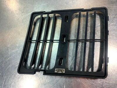 Jeep Grand Cherokee IV WK2 3.0 D 2015 Grill einsatz Kühlergrill 68145202AC – Produktansicht 2