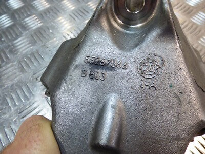 Alfa Romeo Stelvio Q4 2.2 JTD Motorhalter motor halter halterung ORIGINAL gebraucht - 55267865 – Produktansicht 4