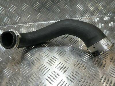 Opel Astra K 1.4 TURBO 2017 Ladeluftchlauch GM 13374646 - – Produktansicht 1