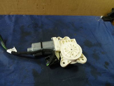 Mercedes E280 SE CDI Bj:2009 Fensterhebermotor vorne rechts A2118203042 – Produktansicht 2