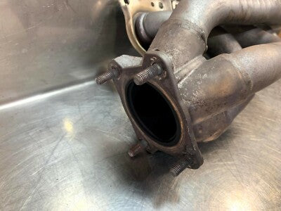 Original Porsche PANAMERA 970 V8 Abgaskrümmer Auspuffkrümmer rechts 94811113021 – Produktansicht 4