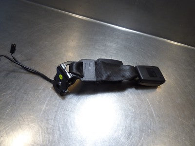 Orig. Audi A1 8X Gurtschloss Peitsche Links Hinten 8X4857739C – Produktansicht 2
