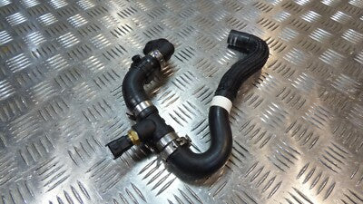 Alfa Romeo Stelvio Q4 2.2 Diesel 2021 Kühlwasserschläuch schlauch mit sensor – Produktansicht 2
