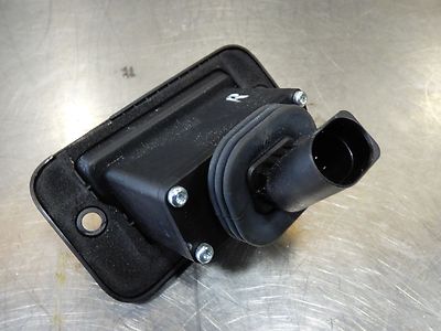 VW CADDY C20 PLUS 2.0 SDI Schiebetür Türkontakt rechts 2K0907438A ORIGINAL gebraucht - Kontaktgeber – Produktansicht 2