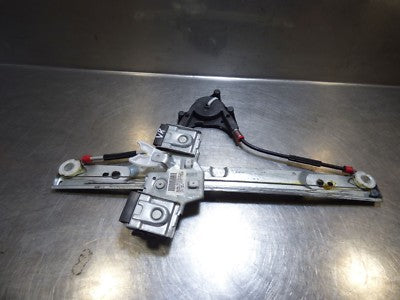 Ford Fiesta VI 1.5 TDCI ohne Motor vorne rechts 8A61A23200CN ORIGINAL gebraucht - Fensterheber – Produktansicht 1