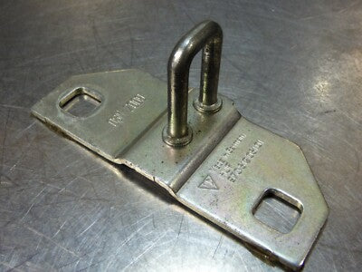 Porsche Panamera 970 Orig. Riegel Heckklappenschloß 97051205101 – Produktansicht 1