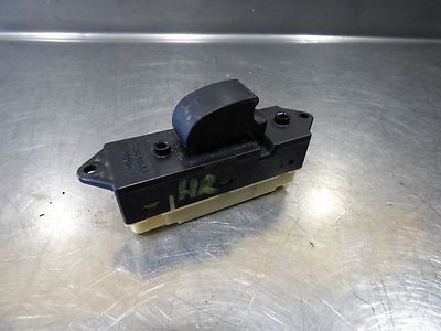 Grandis 2.0 DI-D Fensterheberschalter hinten rechts 8608A023 ORIGINAL gebraucht - Mitsubishi – Produktansicht 1