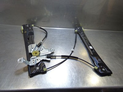 Opel Insignia 2.0 CDTI -- Fensterheber vorne links ohne Motor 20952452 – Produktansicht 1
