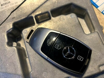 MERCEDES E Class 220 CDI W213 654.920 Motorsteuergerät +Sclüssel ECU A6549003200 – Produktansicht 3