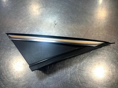 OPEL ASTRA K Außenspiegel Abdeckung rechts A-Säulen verkleidung GM 39041996 – Produktansicht 2