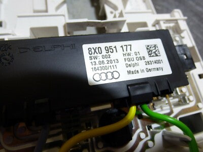 Audi Q3 8U A1 A3 Innenleuchte Leseleuchte Mondsilber 8V0947135A + 8X0951177 – Produktansicht 5