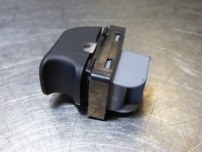 Audi A1 8X Q3 Schalter vorne rechts links hinten 4G0959855 ORIGINAL gebraucht - Fensterheber – Produktansicht 2