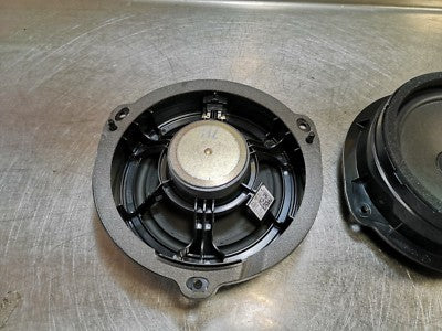 Audi Q2 A3 8V Hochtöner Hochton 8V0035411B ORIGINAL gebraucht - Lautsprecher – Produktansicht 3