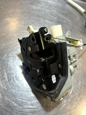 Porsche Boxster 981 718 991 911 RHD Right Door lock 8J2837016E Rechtslenker – Produktansicht 2