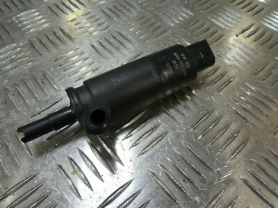 AUDI A1 8X Scheibenwaschpumpe Wischermotor 6R0955681 gebraucht - Original – Produktansicht 1