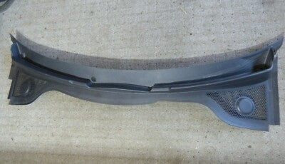 Audi Q3 8U 2011-2018 Front Windscreen Cover Scutlle Panel 8U2819403 – Produktansicht 1