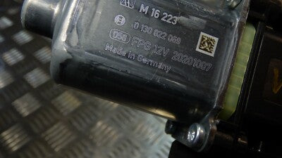 Alfa Romeo Stelvio Facelift Fensterhebermotor Vorne Links ORIGINAL gebraucht - 0130822069 – Produktansicht 4