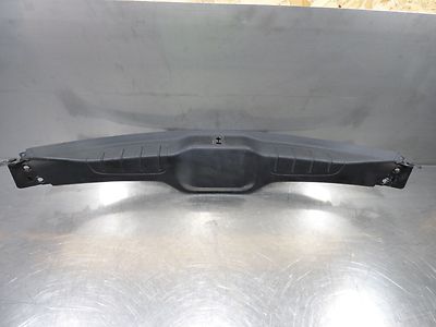 Porsche Cayman / Boxster 987 2.9 Schlossverkleidung 98755525100 / 987.555.251.00 – Produktansicht 2