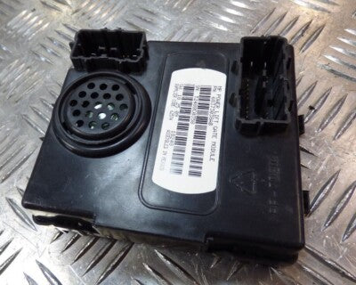 JEEP COMPASS II 2021 Elektrisches Heckklappenmodul Steuergerät ECU ORIGINAL gebraucht - 68373038AB – Produktansicht 1