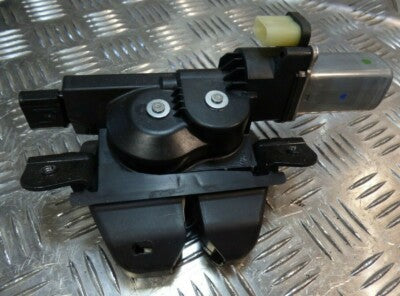 JEEP COMPASS II 2021 MOPAR Zentralverriegelung hinten ORIGINAL gebraucht - 68247939AC – Produktansicht 1
