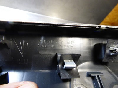 Porsche PANAMERA 970 Laderaumabdeckung Ladekante Kofferraum 97055125301 – Produktansicht 5