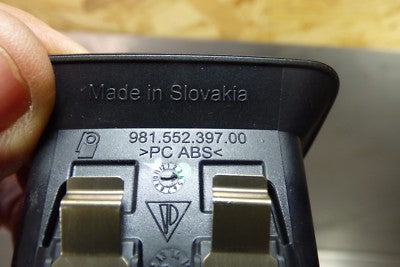 Porsche 981 991 911 Schalter Kombischalter Taster Warnblinklicht ZV mit blende – Produktansicht 3