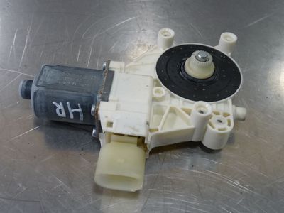 Ford Galaxy III 2.0 TDCi Fensterhebermotor hinten rechts 0130822287 – Produktansicht 1