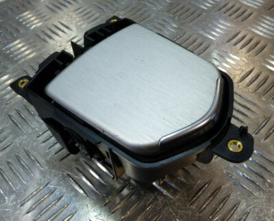 Porsche Panamera 970 Aschenbecher Vorne 97055335100 FFF Silber – Produktansicht 1