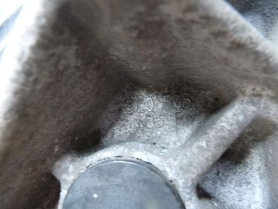 VW PASSAT 3C hinten rechts (Limusine) 3C0505436F ORIGINAL gebraucht - Achsschenkel – Produktansicht 3