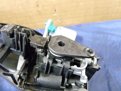 Opel Corsa C 1.3 CDTI Bj.:2009 Türgriff außen vorne rechts (RHD!) ORIGINAL gebraucht - 24463526 – Produktansicht 3
