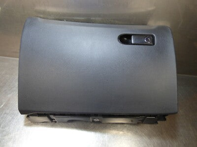 Mercedes GLC AMG W253 Dashboard Glovebox Compartment A2536800191 for RHD – Produktansicht 1