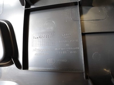 Audi Q2 GA Verkleidung 81A867979H ORIGINAL gebraucht - Heckklappenverkleidung – Produktansicht 6
