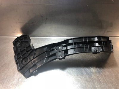AUDI Q2 Orig. Halter Führungsprofil hinten Links Stoßstange ORIGINAL gebraucht - 81A807253 – Produktansicht 2
