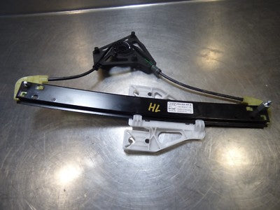 Audi A1 8X Fensterheber hinten Links 8X4839461A Left Rear Door Winder – Produktansicht 1
