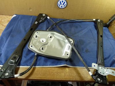 VW GOLF 5 1.9 TDI BXE Fensterheber vorne rechts 1K4837402AA / 1K4 837 402 AA – Produktansicht 1