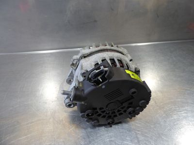 Hyundai i30 Blue Drive 1.6 CRDi Lichtmaschine 37300-2A850 130A – Produktansicht 3