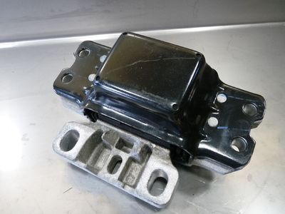 VW Golf 5 1.9 TDI 1K0199555 / 1K0 199 555 ORIGINAL gebraucht - Motorhalterung – Produktansicht 1