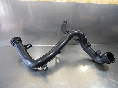 VW Golf 5 1.9 TDI Ladeluftschlauch 1K0145770B / 1K0 145 770 B ORIGINAL gebraucht - Ansaugrohr – Produktansicht 2