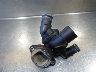 Skoda Octavia II AUDI Q3 2.0 TDI Thermostatgehäuse ORIGINAL gebraucht - 03L121111AE – Produktansicht 2