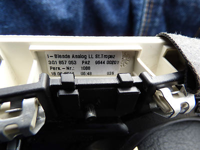 VW Passat 3G B8 Blende Tacko Kombiinstrument 3G1858366A hochglanz schwarz – Produktansicht 6