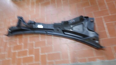 Alfa Romeo Stelvio Q4 2021 Wasserabweiser Windschutzscheibe abdeckung 1561362020 – Produktansicht 4