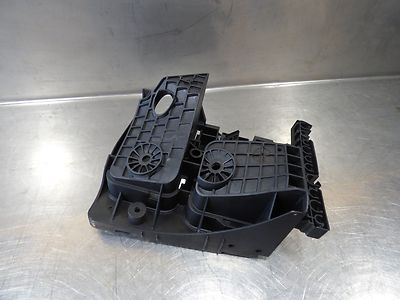 Skoda Superb 1.9 TDI Sicherungskasten Halter 1K0907361C / 1K0 907 361 C – Produktansicht 2