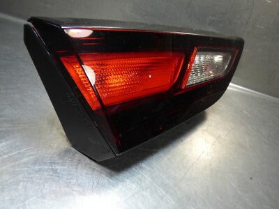 OPEL ASTRA K Limo 5 türer Rückleucht innen Heckklappenleuchte links 39032992 – Produktansicht 3