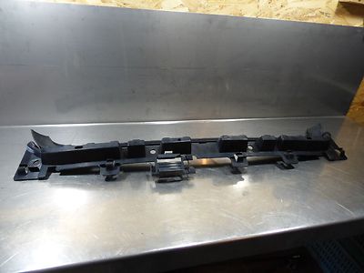 BMW 330D Halter Stoßstange hinten mitte ORIGINAL gebraucht - 7058522 – Produktansicht 1