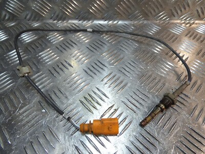 VW T5 2.5 TDI Temperatursensor Abgastemperaturgeber 03K906088B ORIGINAL gebraucht - Transporter – Produktansicht 1