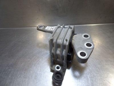 Opel Insignia 2.0 CDTI . Motorhalter ORIGINAL gebraucht - 13227717 – Produktansicht 1